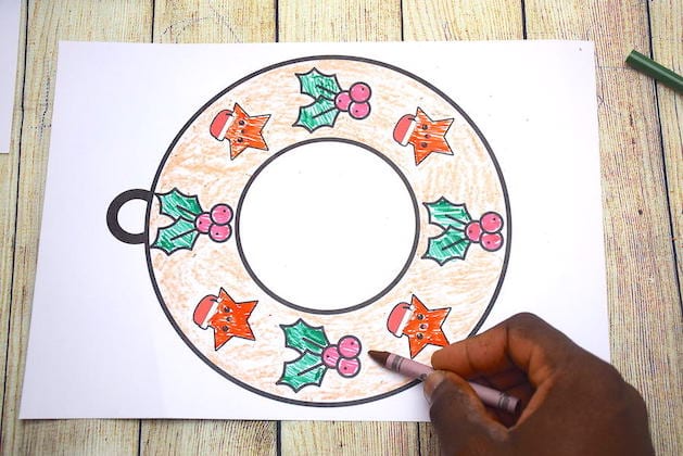christmas wreath colouring page